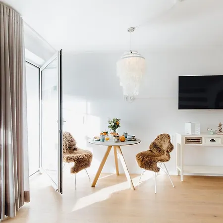 Apartment Juttas Nest - Hochwertiges Studio, Strandkorb Inklusive- *